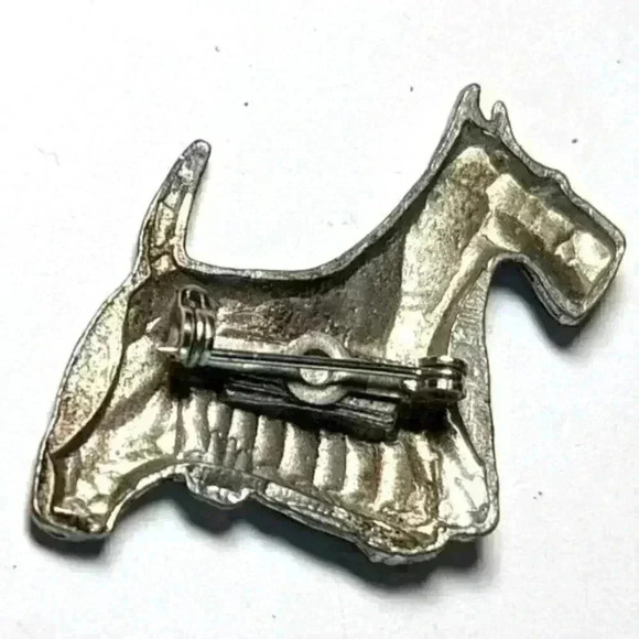 Scottish Terrier Dog Pet Brooch Pin Gunmetal Grey Silvertone EUC Celtic Pin - Picture 4 of 5